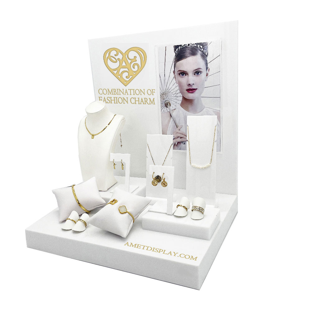 Luxury Full Set of White Jewelry Display Stands for Necklases Earings and Rings