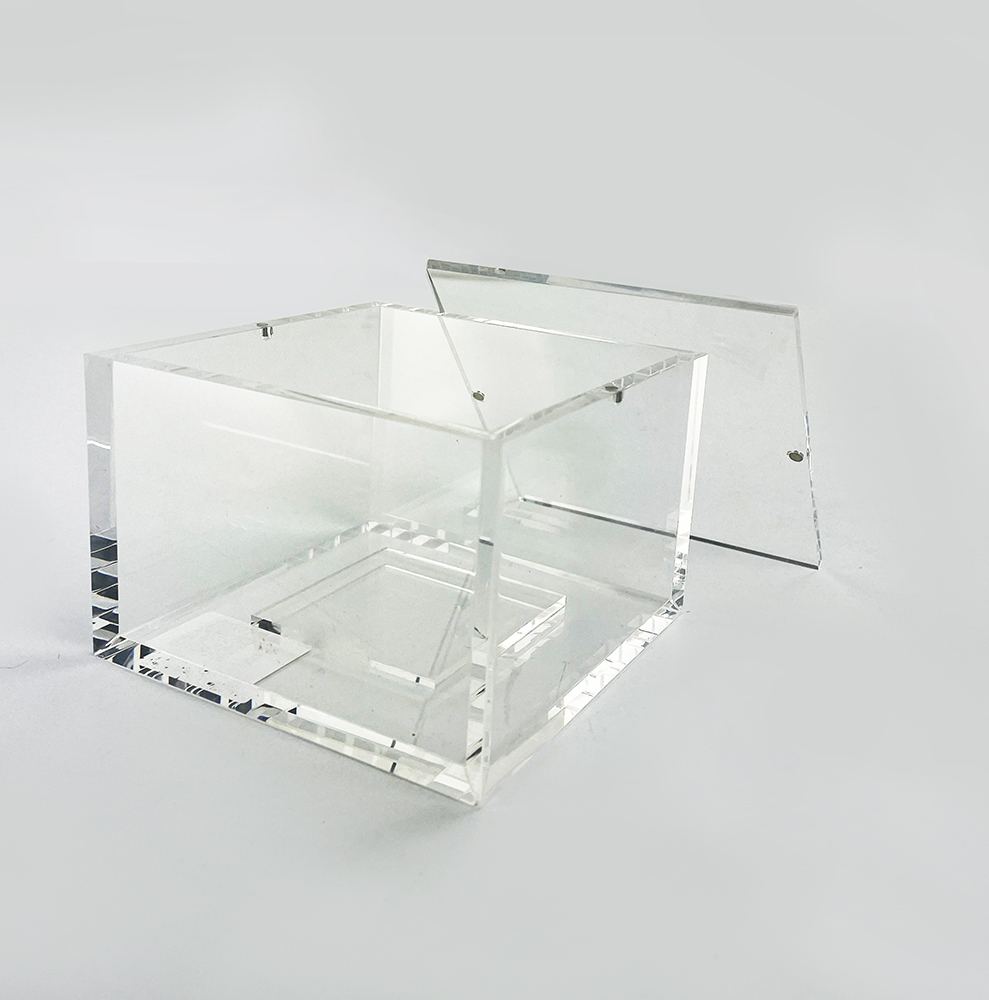 Acrylic transparent box